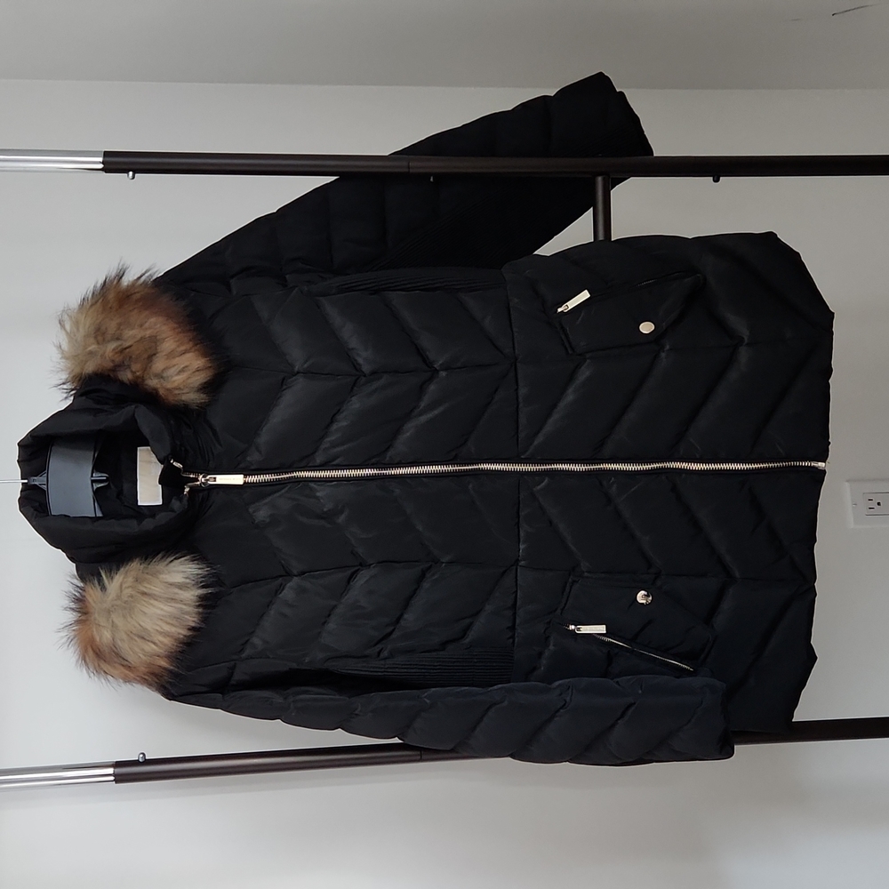 Michael Kors Faux-Fur-Trim Hooded Puffer Coat